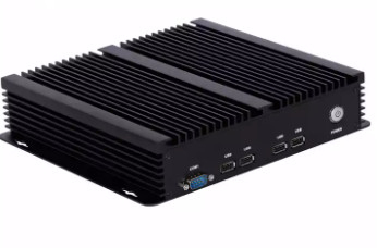 Black DDR4 Embedded Industrial PC Computer With 1 LAN 8 USB Port